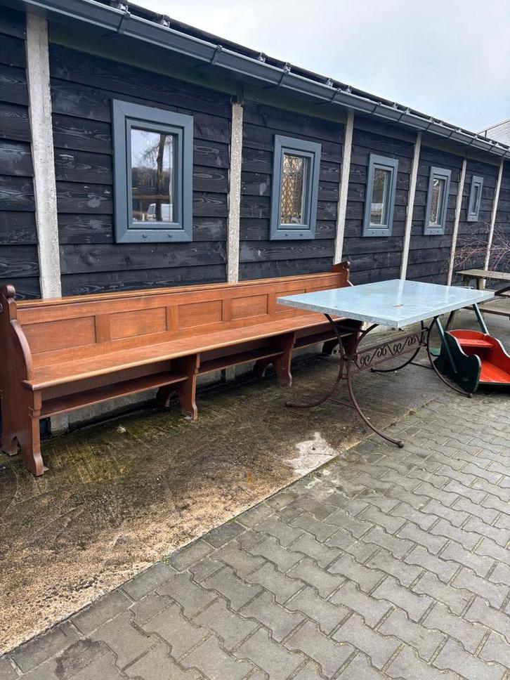Lange eikenhouten kerkbank - 3.30m breed, Antiek en Kunst, Antiek | Meubels | Stoelen en Banken, Ophalen