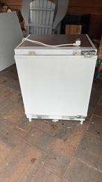 Inbouw ijskast, Witgoed en Apparatuur, Vriezers en Diepvrieskisten, Ophalen, Zo goed als nieuw, Inbouw, Minder dan 60 cm