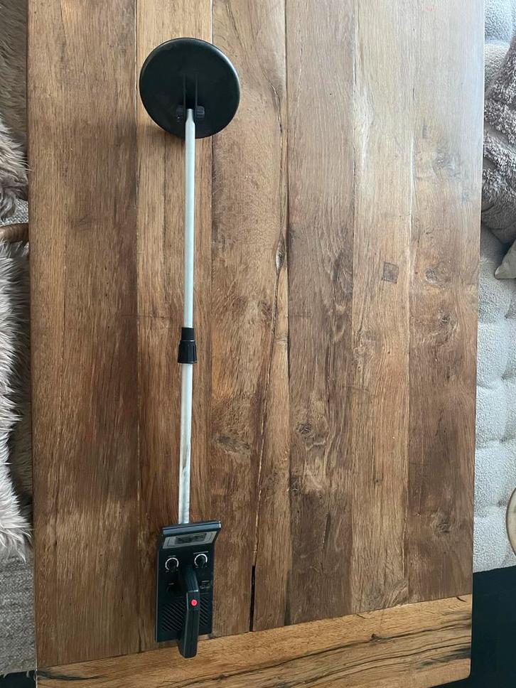 Metaaldetector Velleman CS100N, Hobby en Vrije tijd, Metaaldetectors, Gebruikt, 30 cm of minder, Overige merken, Discriminatie metaaldetectie