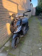 Piaggio zip 2018 80cc, Fietsen en Brommers, Scooters | Piaggio, Ophalen of Verzenden, Gebruikt