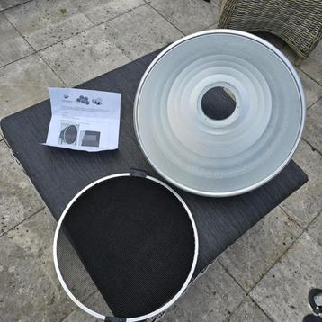 Elinchrom maxi light + honey comb grid beschikbaar voor biedingen