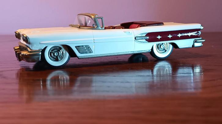 modelauto Brooklin 81 -90, Hobby en Vrije tijd, Modelauto's | 1:43, Zo goed als nieuw, Auto, Overige merken, Ophalen of Verzenden