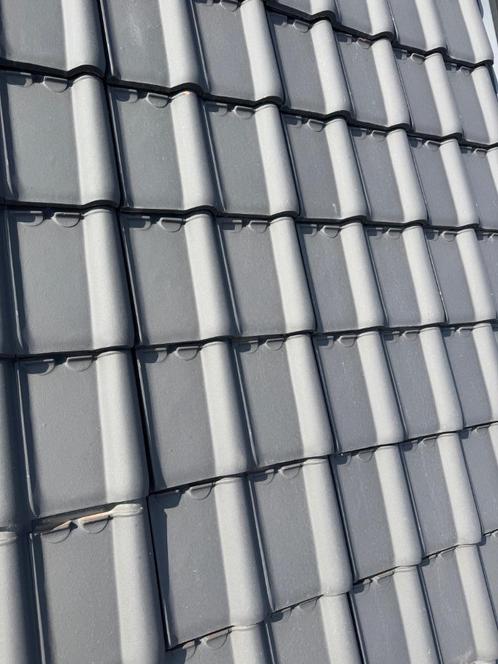 Dubbele dakpan ARTOISE, Doe-het-zelf en Verbouw, Dakpannen en Dakbedekking, Zo goed als nieuw, Dakpannen, Steen of Klei, Zwart
