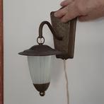 Antieke wandlamp, Ophalen
