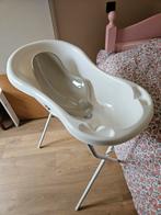 Wit babybadje met standaard en badzitje van Bebe-jou, Kinderen en Baby's, Badjes en Verzorging, Ophalen, Zo goed als nieuw, Badje