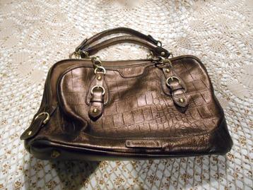dames schoudertas  beschikbaar voor biedingen