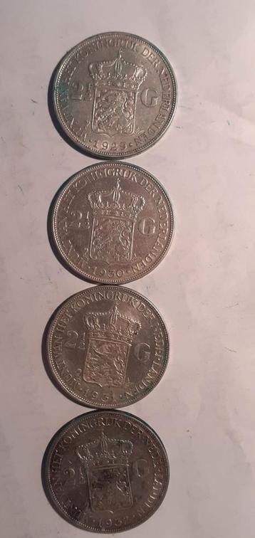 4 rijksdaalders.  beschikbaar voor biedingen