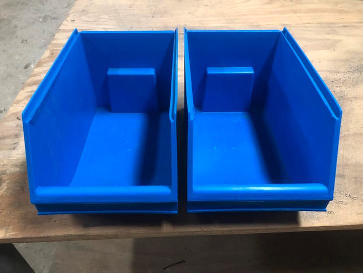 Kunststof stapelbakken, Doe-het-zelf en Verbouw, Kratten en Dozen, Zo goed als nieuw, Krat, Minder dan 50 cm, Minder dan 35 cm