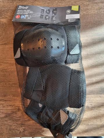 Crivit Skate Bescherming Maat L - Nieuw! beschikbaar voor biedingen