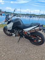 Nette Ktm Superduke 990 2012 Akrapovic uitlaat systeem led, Motoren, Motoren | KTM, 2 cilinders, Motorrijbewijs A, Particulier