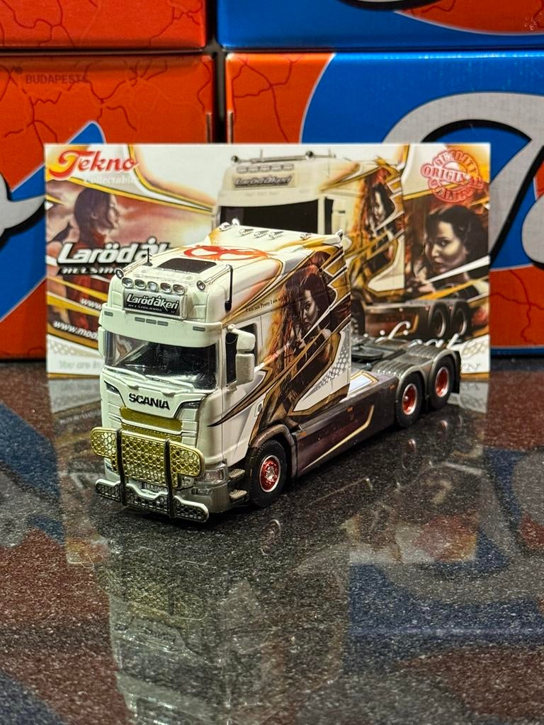 Tekno - Scania next gen longline Larödakeri, Ophalen of Verzenden, Zo goed als nieuw, Bus of Vrachtwagen, Tekno
