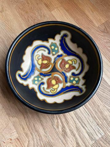 Vittorio Bonuzzi Art Deco plateel beschikbaar voor biedingen