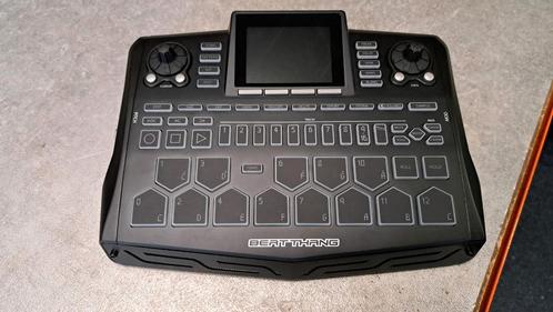 BeatThang, BeatKangz. 7 stuks., Muziek en Instrumenten, Midi-apparatuur, Zo goed als nieuw, Ophalen