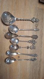 7verzilverde lepeltjes, Ophalen