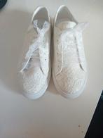 Bruidssneakers merk westerleigh maat 41, Kleding | Dames, Wit, Schoenen, Nieuw, Ophalen of Verzenden