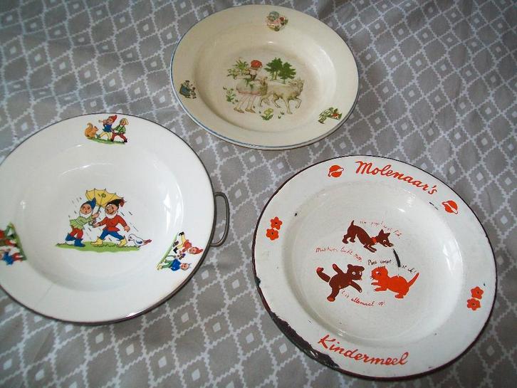 antiek curiosa 3 kinder bordjes zie de foto,s, Antiek en Kunst, Curiosa en Brocante, Ophalen of Verzenden