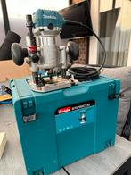 Makita RT0700CX3J Bovenfrees, Doe-het-zelf en Verbouw, Gereedschap | Freesmachines, Ophalen, Gebruikt, Elektrisch, Makita