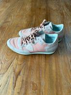 ZGAN lichtroze sneakers van Philippe Model maat 38, Kleding | Dames, Schoenen, Ophalen of Verzenden, Zo goed als nieuw, Roze, Sneakers of Gympen