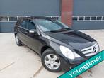 Mercedes-Benz R-klasse 350 4-Matic 6 persoons Schuifdak trek, Auto's, Mercedes-Benz, Automaat, Zwart, Traction-control, 138 €/maand