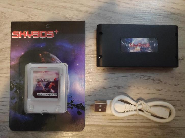 Sky3DS (nieuwste versie) + SkyDock – Nintendo 3DS flashcart, Spelcomputers en Games, Games | Nintendo 2DS en 3DS, Zo goed als nieuw
