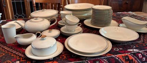 Servies Bavaria Heissrich, Verzamelen, Porselein, Kristal en Bestek, Gebruikt, Kop en/of schotel, Porselein, Ophalen
