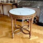 Antieke bijzettafel met wit marmeren blad, 19e eeuw, Antiek en Kunst, Antiek | Meubels | Tafels, Ophalen