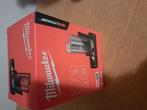 1Nieuwe accu milwaukee 12 v 4.0, Doe-het-zelf en Verbouw, Gereedschap | Machine-onderdelen en Toebehoren, Ophalen of Verzenden