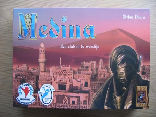 Medina, nieuwstaat, Hobby en Vrije tijd, Gezelschapsspellen | Bordspellen, Zo goed als nieuw, Ophalen of Verzenden