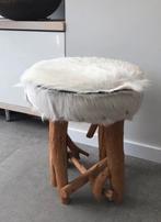 Landelijke kruk teakhout & goathair leer, Ophalen of Verzenden, Zo goed als nieuw, Hout