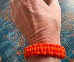 Handgeknoopt oranje armbandje voor Koningsdag of WK  voetbal, Ophalen of Verzenden, Nieuw, Oranje, Overige materialen