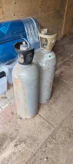 Zuurstofflessen - 2 stuks, Boeken, Ophalen of Verzenden