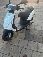 Piaggio Zip 2t 2017 50cc, Fietsen en Brommers, Scooters | Piaggio, Ophalen, Maximaal 45 km/u, Zip, Zo goed als nieuw