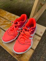 37.5 Asics zaalhockeyschoen zaalhockey schoen   - Maat 37.5, Ophalen of Verzenden, Zo goed als nieuw, Schoenen