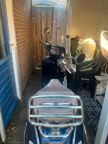 Vespa primavera 2016  beschikbaar voor biedingen
