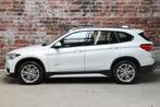 BMW X1 sDrive20i Executive Sport Line Automaat / Trekhaak /, 1998 cc, Stof, Euro 6, Wit