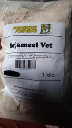 Vissenvoer Sojameel, Ophalen