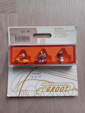 Preiser H0 10128 Scooters met poppetjes beschikbaar voor biedingen