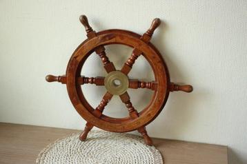 Decoratief roer , stuurwiel beschikbaar voor biedingen