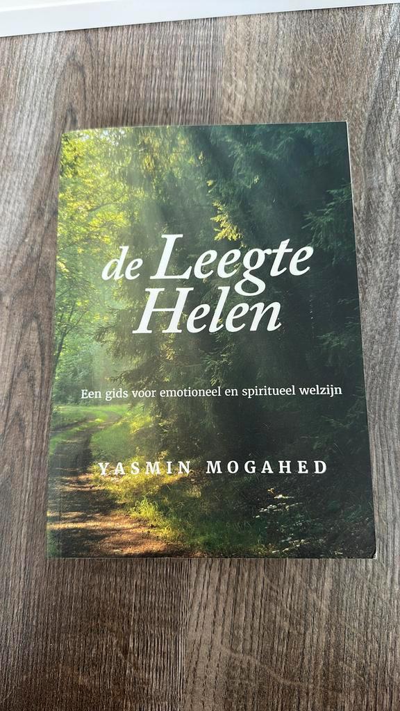 Yasmin Mogahed - De leegte helen, Boeken, Godsdienst en Theologie, Zo goed als nieuw, Ophalen