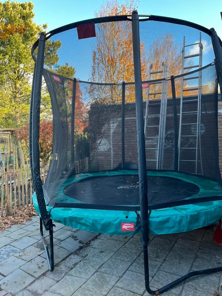 Berg trampoline 270 cm, Kinderen en Baby's, Speelgoed | Buiten | Trampolines, Gebruikt, Ophalen