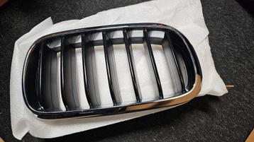 Grille basic chroom zwart rechts BMW X6 serie F16 5113737369 beschikbaar voor biedingen