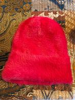 Nieuw super zachte beanie muts rood harig winter, Maat 38/40 (M), Verzenden, Nieuw, Gina benotti