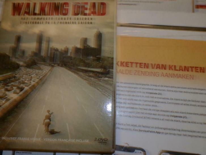 DVD box Walking Dead seizoen 1, Cd's en Dvd's, Dvd's | Tv en Series, Ophalen of Verzenden