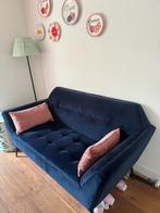 Sissy boy stijl bank velvet blauw 2 zits - loods 5, Woood, Huis en Inrichting, Tweepersoons, 75 tot 100 cm, Ophalen of Verzenden