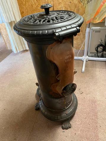 Antieke Potkachel - Sfeervolle Warmte! beschikbaar voor biedingen