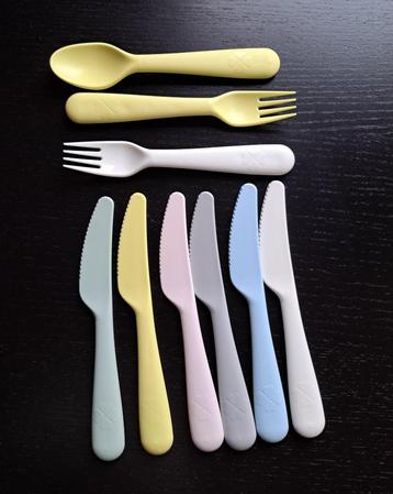 Kinderbestek ikea beschikbaar voor biedingen