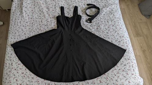 Als nieuw,zwarte jurk maat s , gekocht bij Top Vintage, Kleding | Dames, Jurken, Zo goed als nieuw, Knielengte, Ophalen of Verzenden