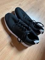 Peak Sneakers Zwart - Zo goed als nieuw 38/39, Ophalen of Verzenden, Zo goed als nieuw, Zwart, Sneakers of Gympen