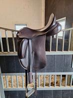 Bruin Custom Advantage R dressuurzadel 17,5 inch MW, Ophalen, Zo goed als nieuw, Dressuur