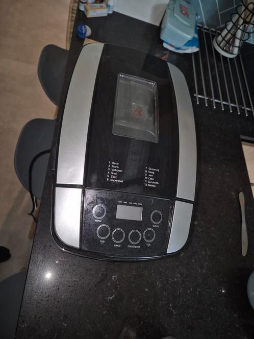 Inventum prima broodbakmachine, Witgoed en Apparatuur, Broodbakmachines, Zo goed als nieuw, 800 tot 1200 gram deeg, Kijkvenster